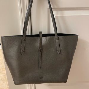 Coach tote in gunmetal